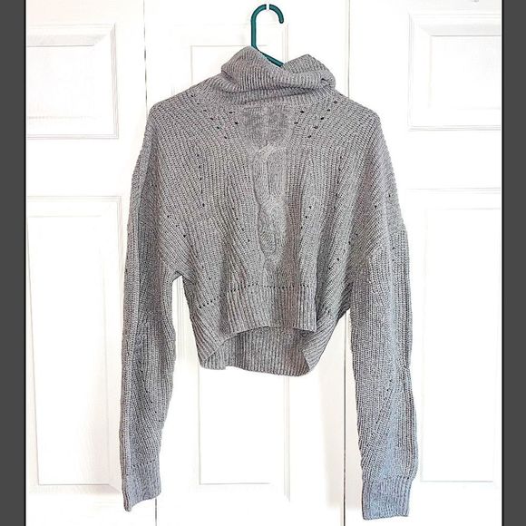 NWT Cropped Sweater - Picture 1 of 2